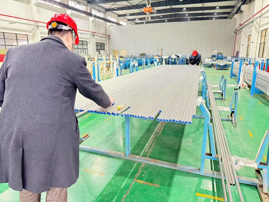 Toko Tech’s Seamless Nickel-alloy Pipes for Foreign Customers Successfully Passed Acceptance. - TOKO TECH